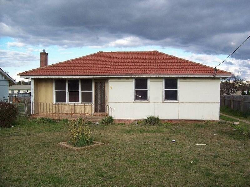 63 Robinson Street, Goulburn NSW 2580