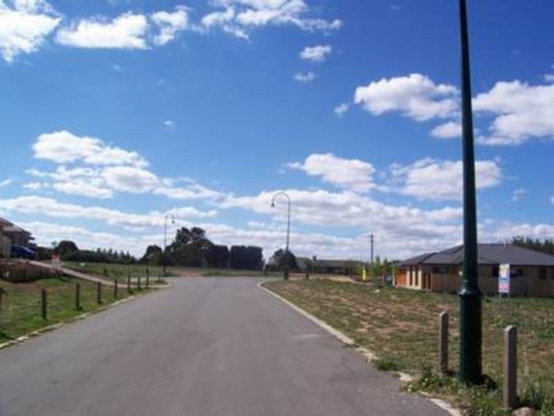 5 Clancy Place, Goulburn NSW 2580