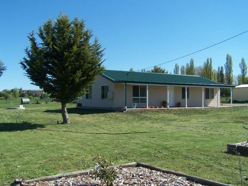 49 Church Street, Taralga NSW 2580