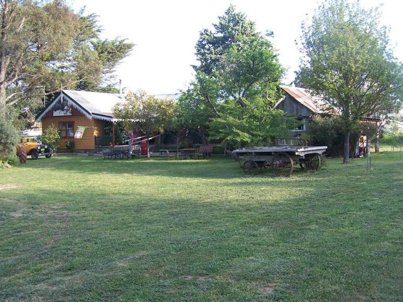 16 Carrington Street, Crookwell NSW 2583