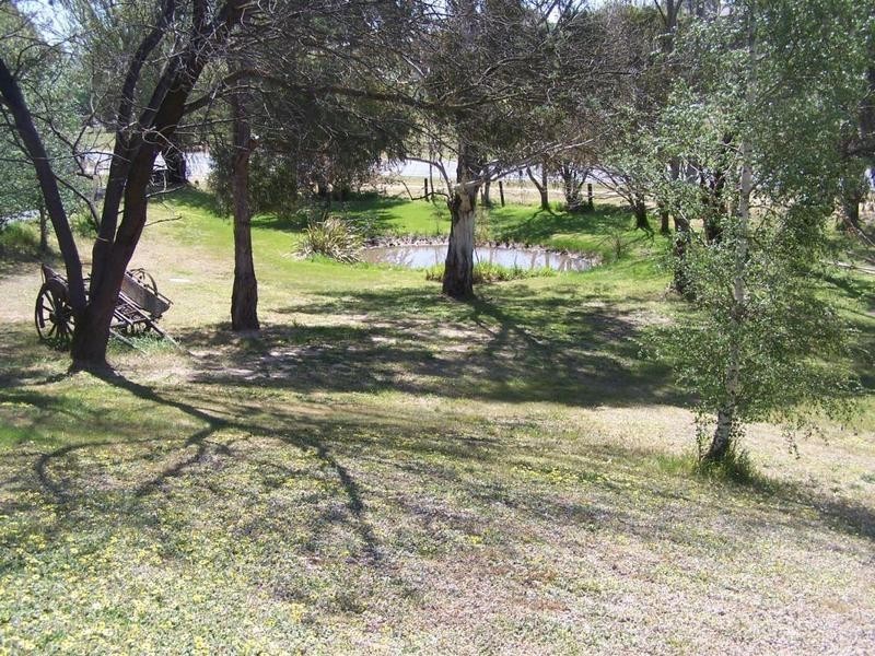 16 Carrington Street, Crookwell NSW 2583