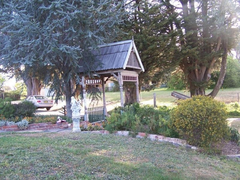 16 Carrington Street, Crookwell NSW 2583