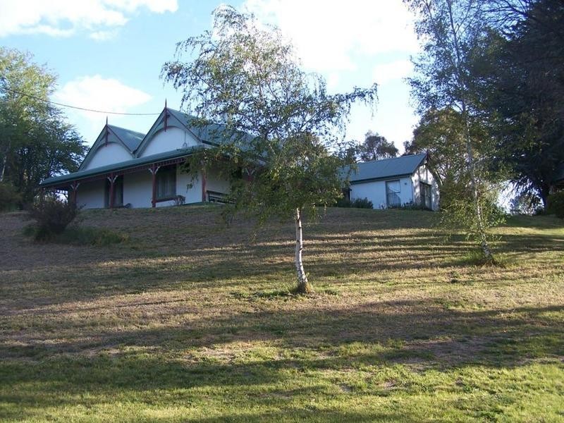 16 Carrington Street, Crookwell NSW 2583