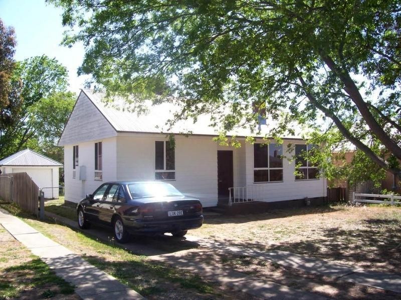 31 Wyatt Street, Goulburn NSW 2580