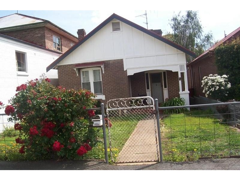 154 Goulburn Street, Crookwell NSW 2583