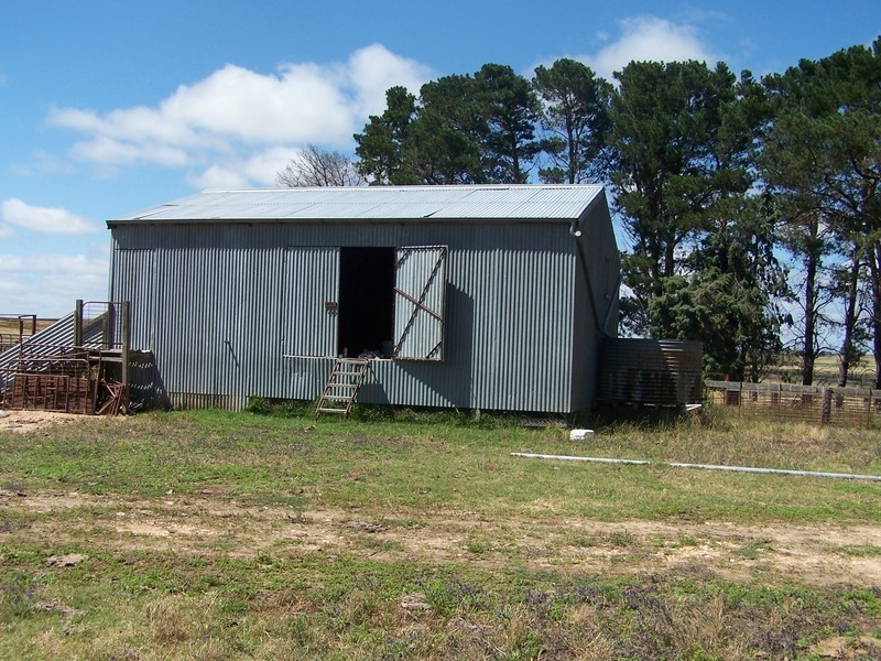 “Bolong Flats” Willcox Road, Laggan NSW 2583