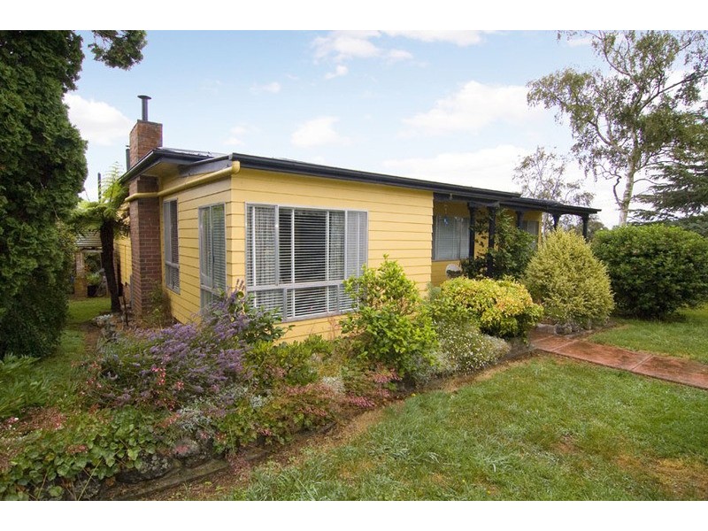 63 Cooper Street, Taralga NSW 2580