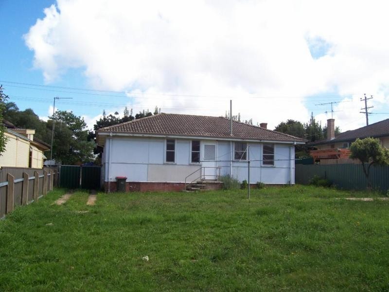 69 Robinson Street, Goulburn NSW 2580