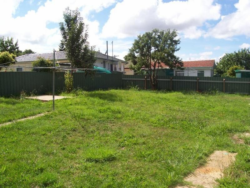 69 Robinson Street, Goulburn NSW 2580