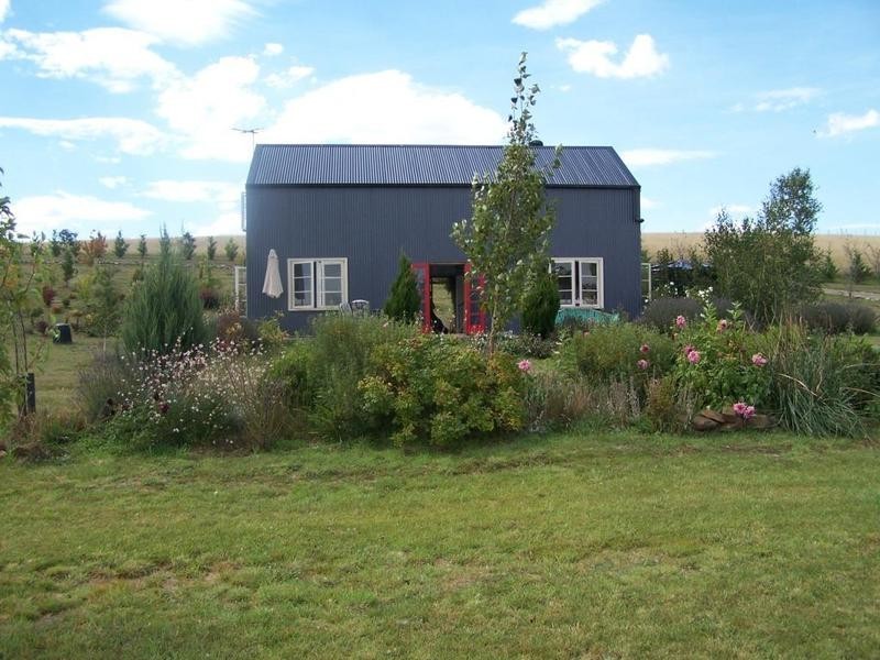 “Claret Ash” Hewitts Lane, Crookwell NSW 2583