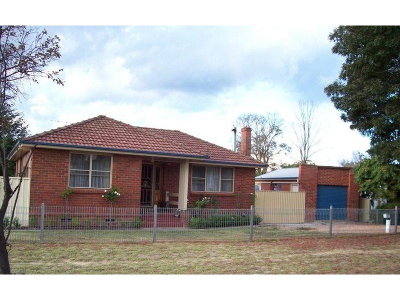 5 Gerathy Street, Goulburn NSW 2580