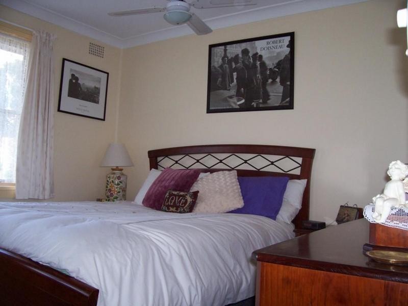 5 Gerathy Street, Goulburn NSW 2580