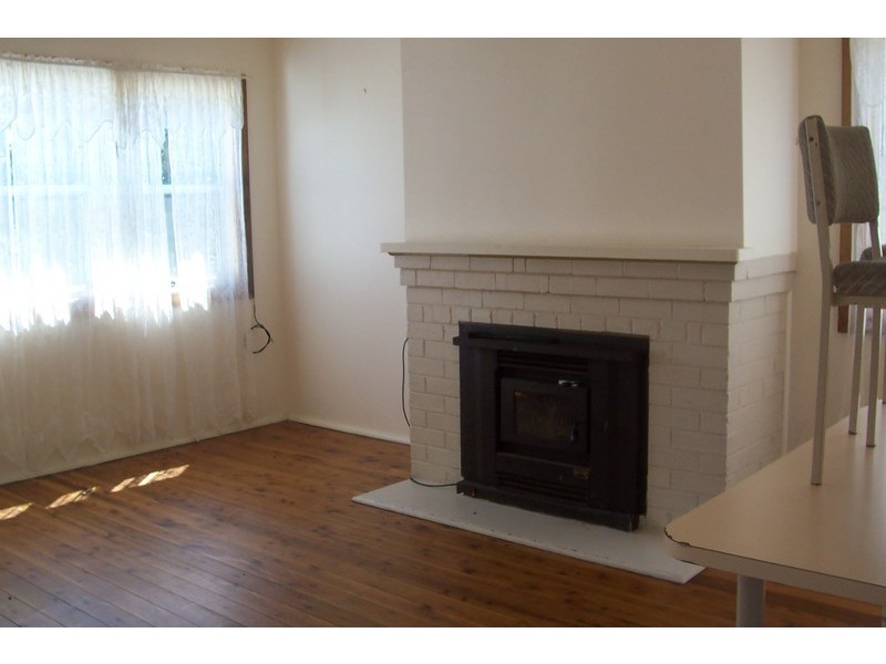 239 Goulburn Street, Crookwell NSW 2583