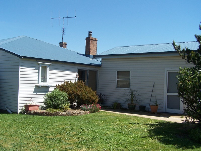 271 Woodville Road, Binda NSW 2583