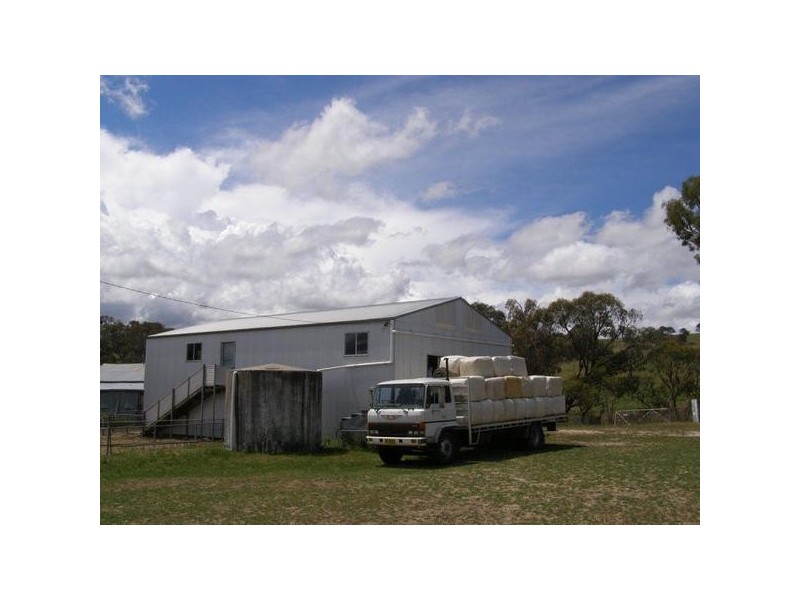 681 Sylvia Vale Road, Binda NSW 2583