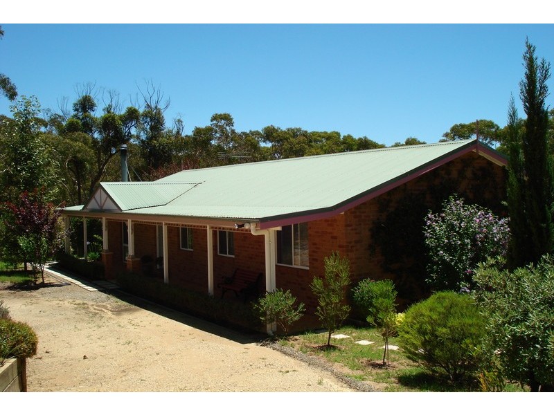 18 Acacia Avenue, Tallong NSW 2579