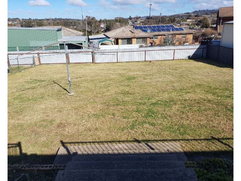 5 Parker Street, Crookwell NSW 2583
