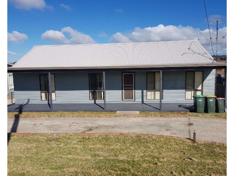 5 Parker Street, Crookwell NSW 2583