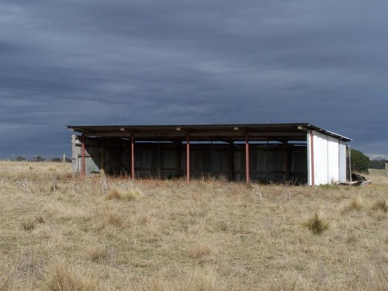 749 Glenovel Road, Lake Bathurst NSW 2580