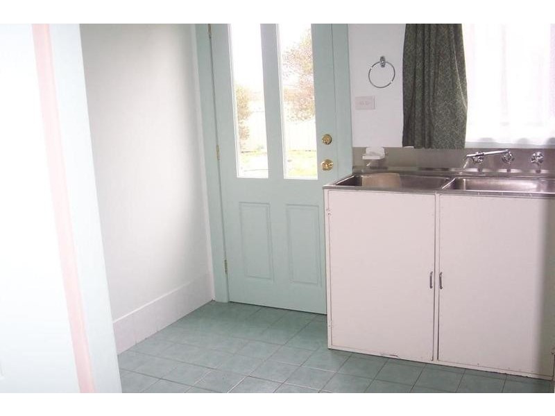 30 Crown Street, Crookwell NSW 2583