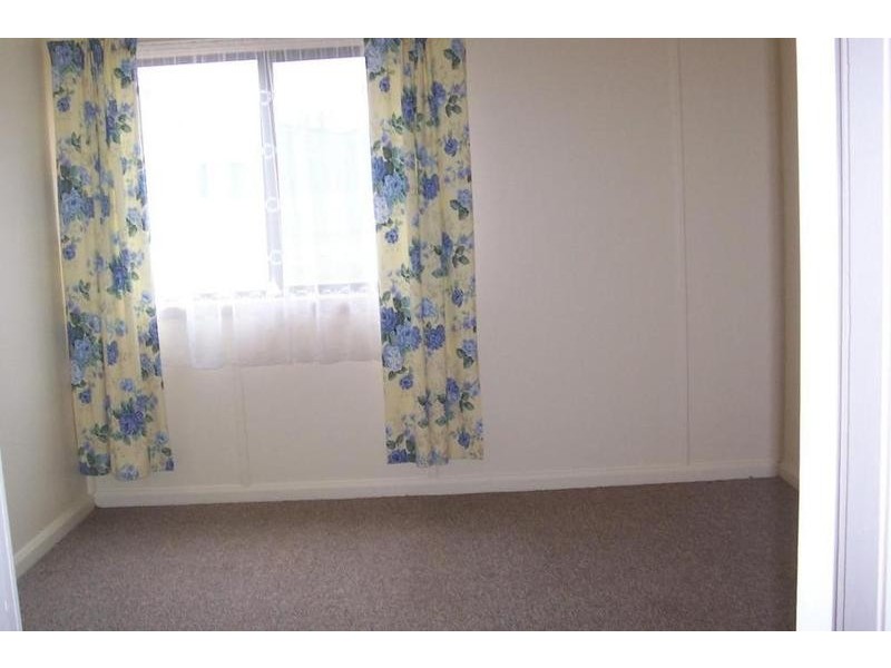 30 Crown Street, Crookwell NSW 2583