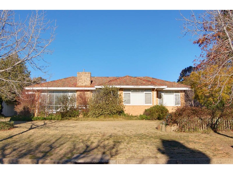 1 Llewellyn Avenue, Goulburn NSW 2580