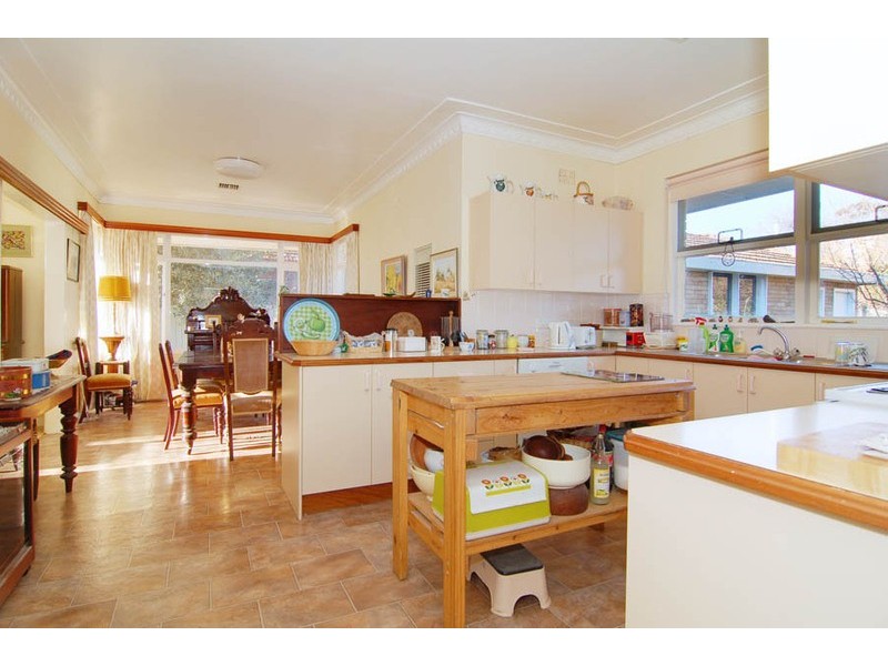 1 Llewellyn Avenue, Goulburn NSW 2580