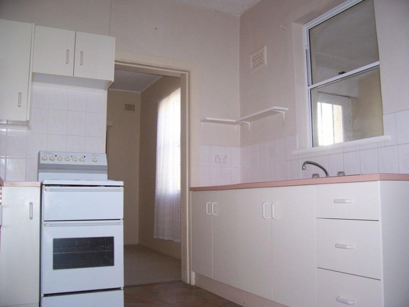 30 John Street, Goulburn NSW 2580