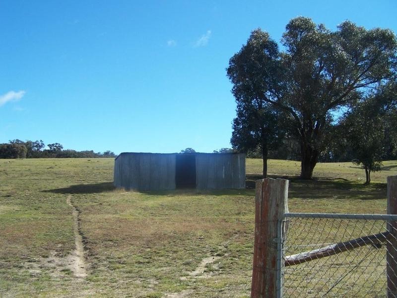 74 Illowra Lane, Lake Bathurst NSW 2580