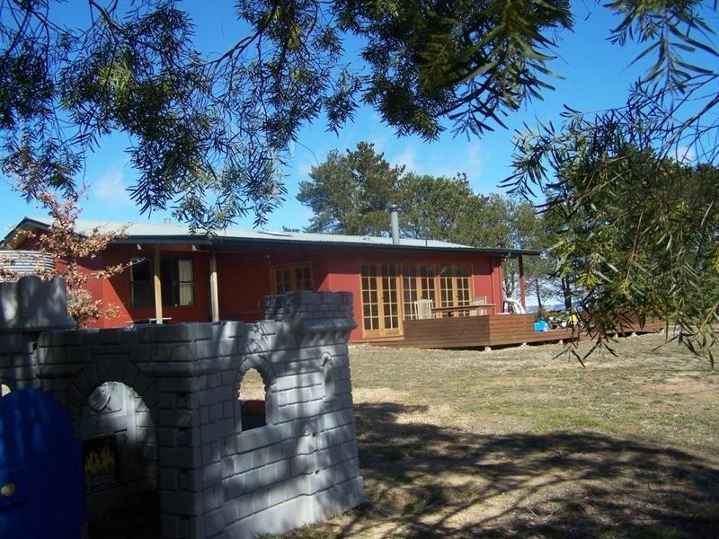 74 Illowra Lane, Lake Bathurst NSW 2580