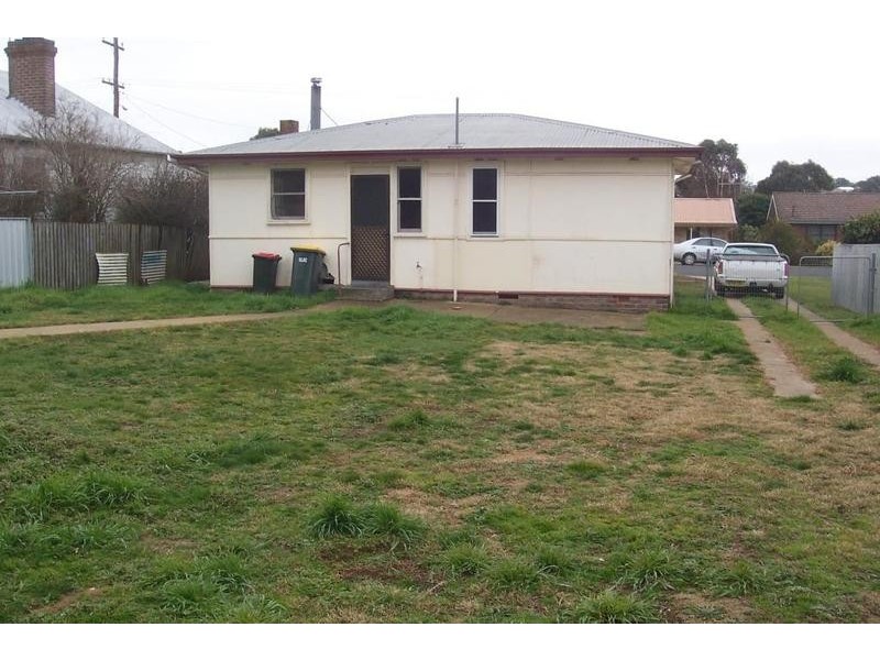 28 Brooklands Street, Crookwell NSW 2583