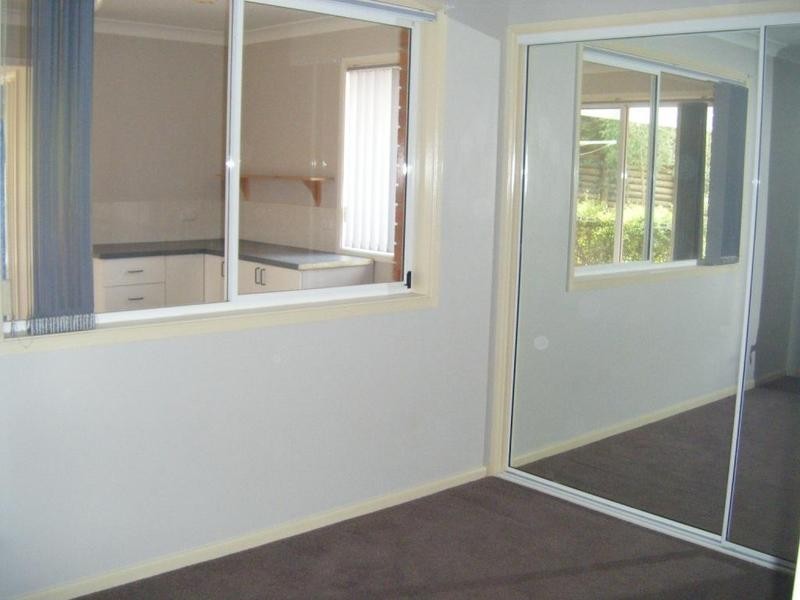 11 Valley Walk, Goulburn NSW 2580