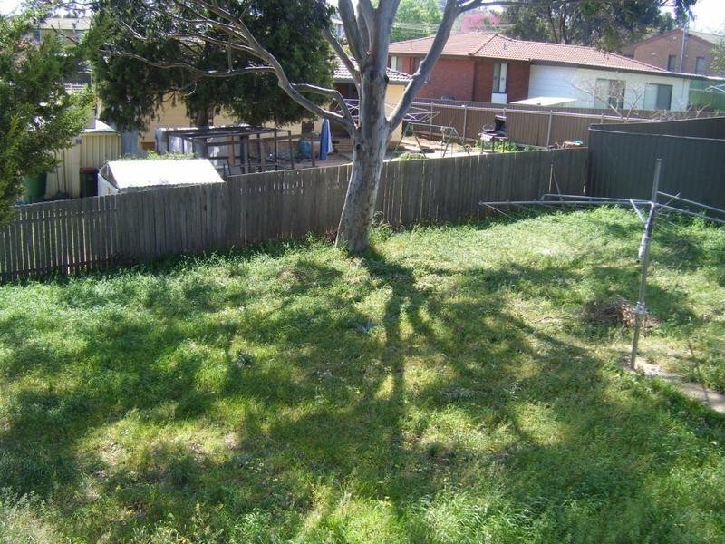 14 Caoura Crescent, Goulburn NSW 2580