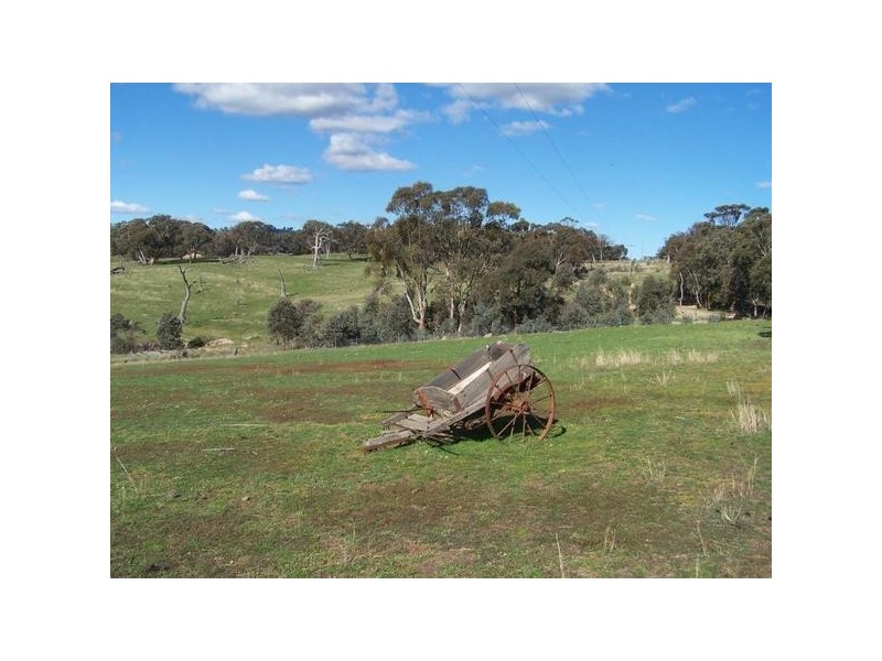 712 Mulgowrie Road, Crooked Corner NSW 2583