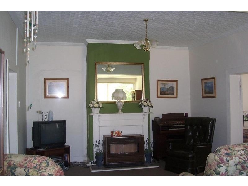 2 Jamieson Street, Crookwell NSW 2583