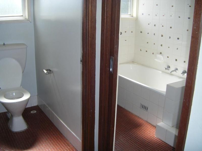 36 Yarrowlow Street, Goulburn NSW 2580