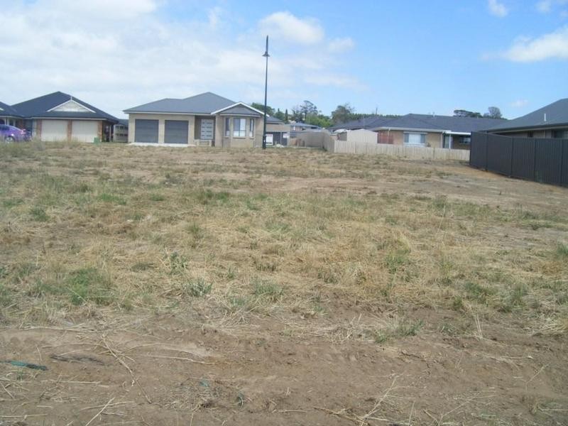 39 McGuire Drive, Goulburn NSW 2580