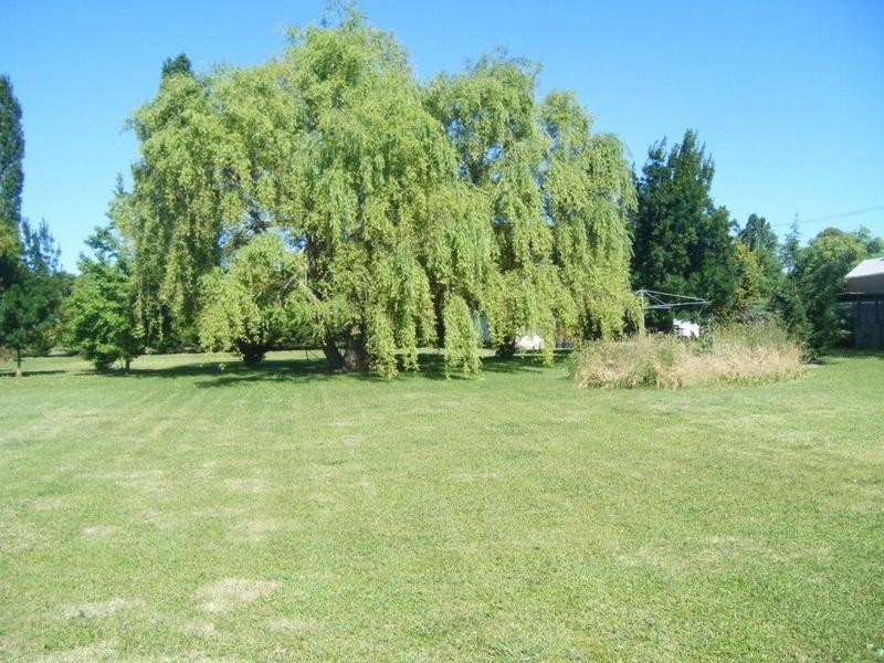 73 Orchard Street, Taralga NSW 2580