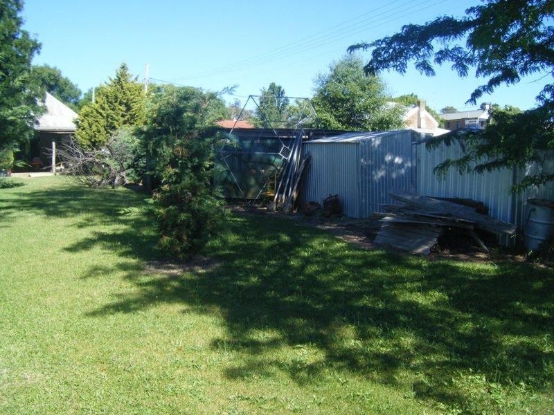 73 Orchard Street, Taralga NSW 2580