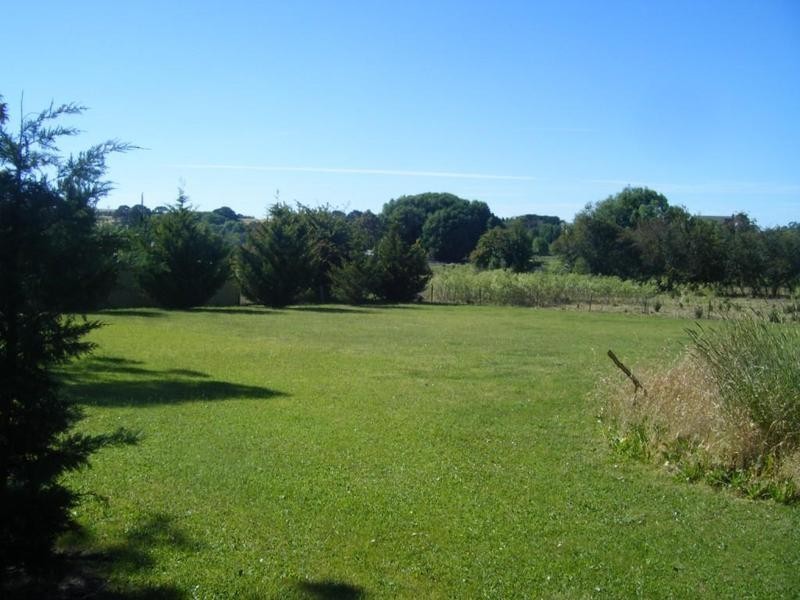 73 Orchard Street, Taralga NSW 2580