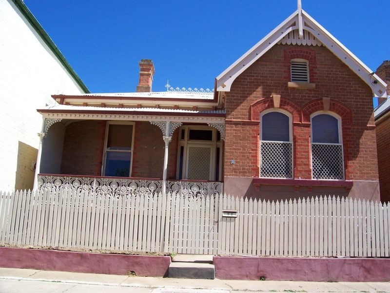 96 Clifford Street, Goulburn NSW 2580