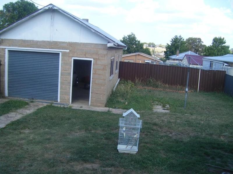 21 Robinson Street, Goulburn NSW 2580