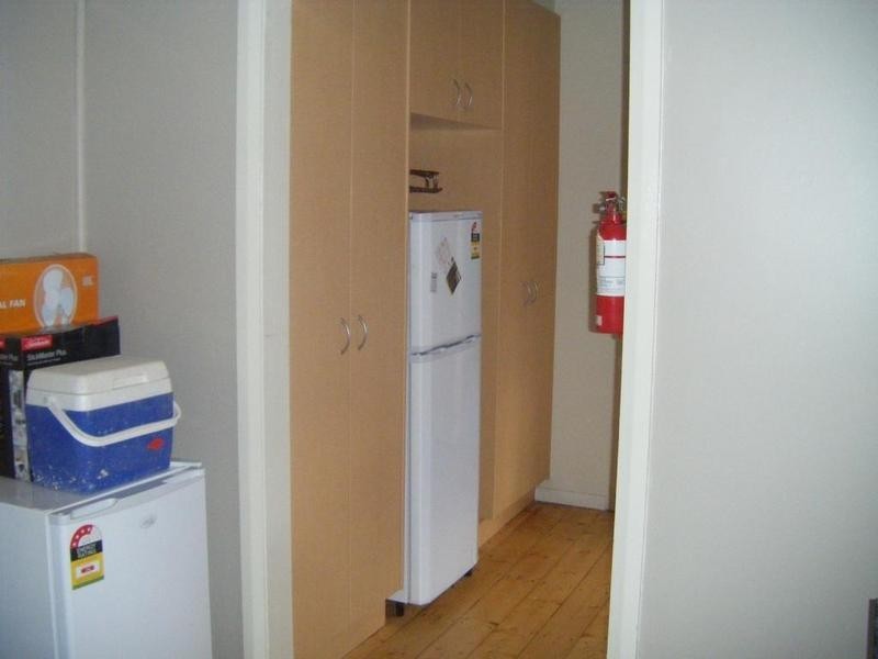 21 Robinson Street, Goulburn NSW 2580