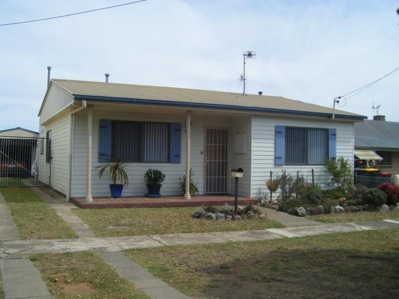 36 Cole Street, Goulburn NSW 2580