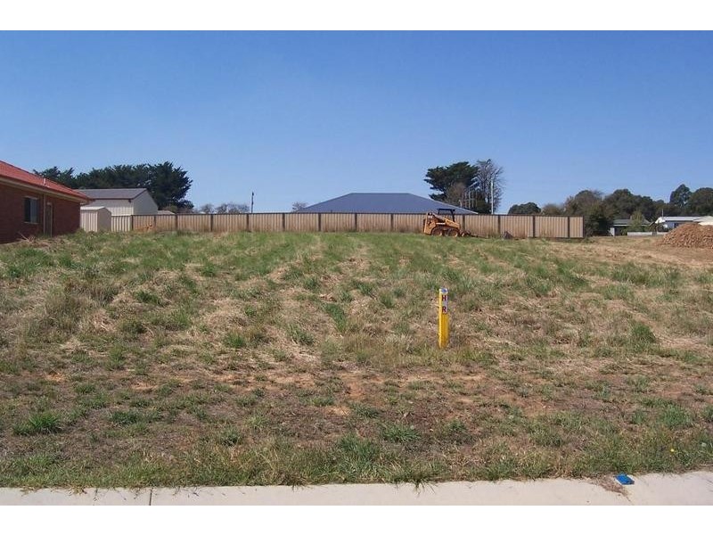 32 Barry Place, Crookwell NSW 2583