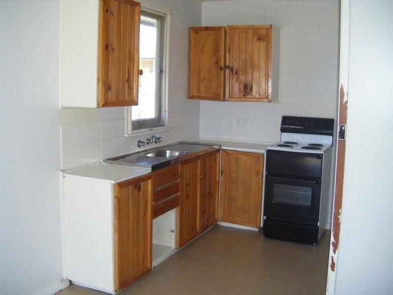 12 Manar Street, Goulburn NSW 2580
