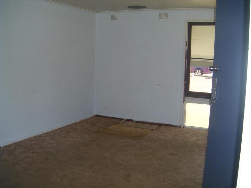 12 Manar Street, Goulburn NSW 2580