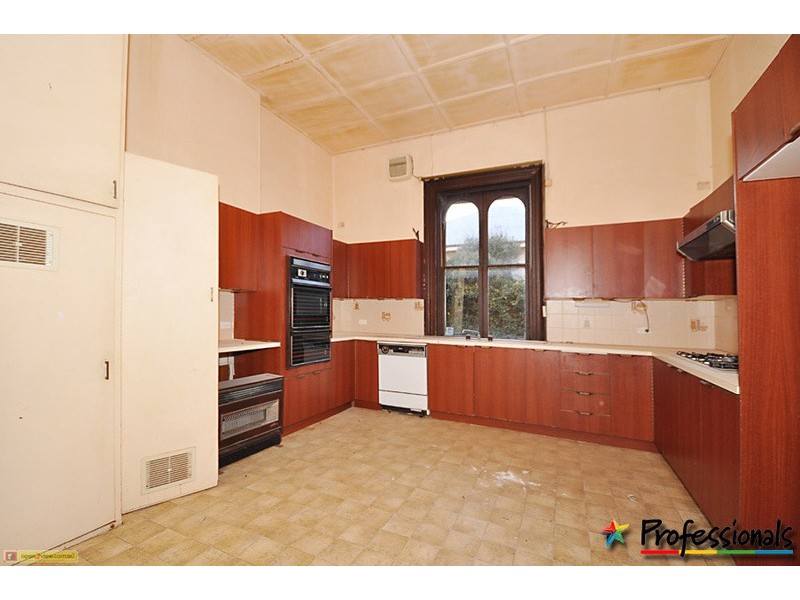 114 Bradley Street, Goulburn NSW 2580