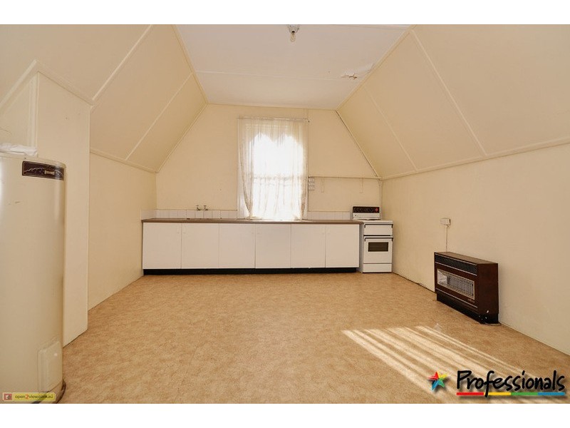 114 Bradley Street, Goulburn NSW 2580