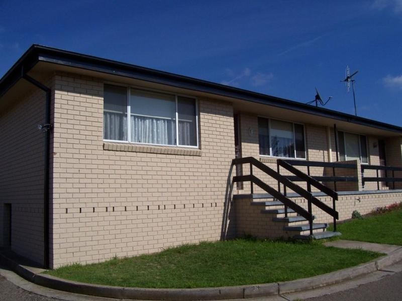 4/13 Cowper Street, Goulburn NSW 2580